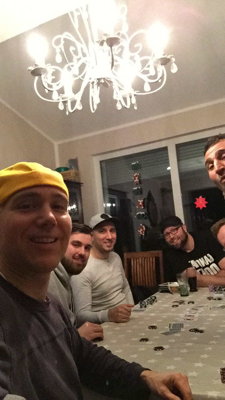 All In in The Dark, huch Straße, geil